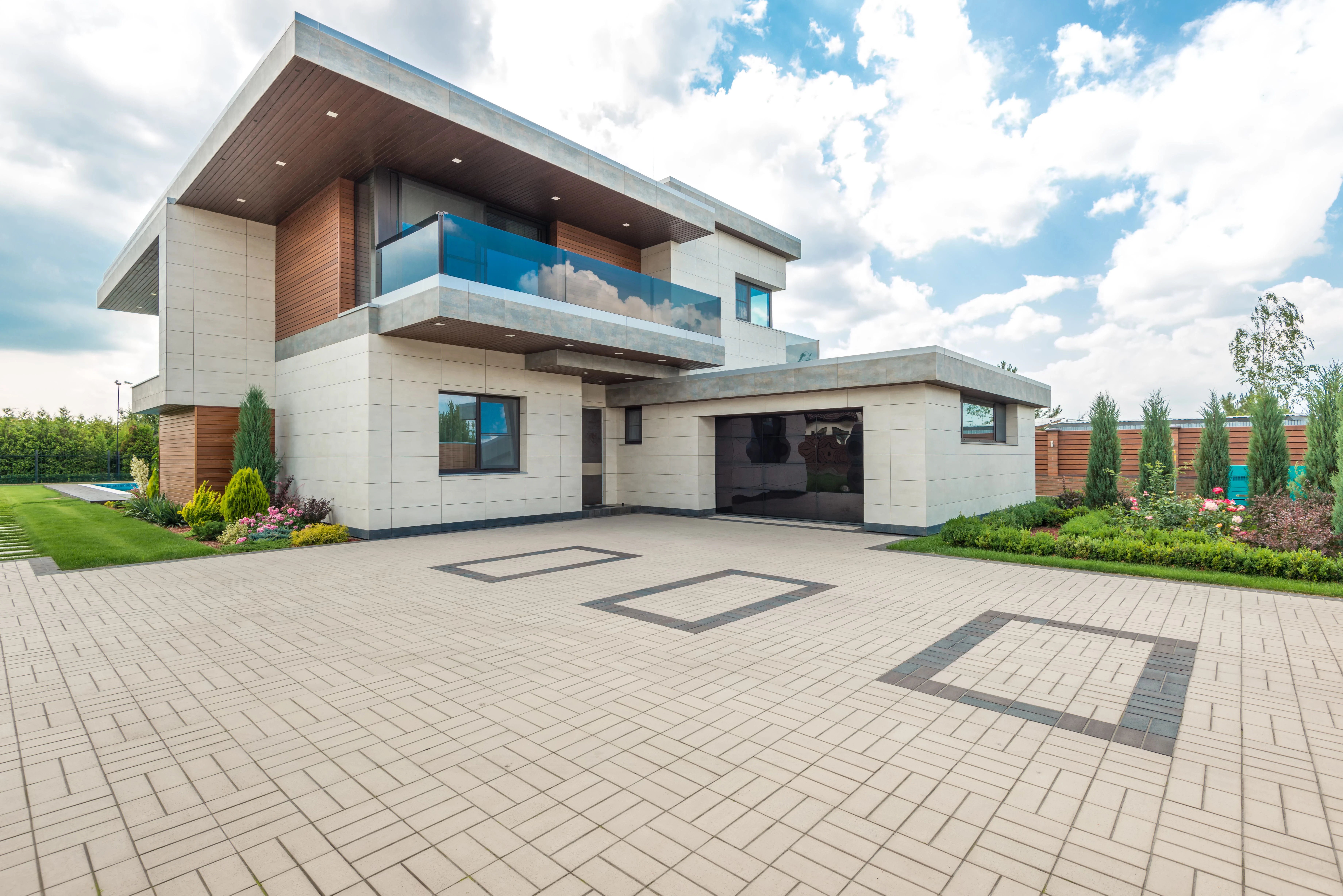 Residential garage door in Foxcroft